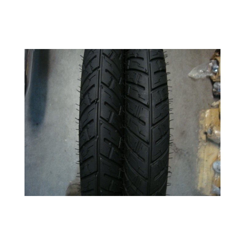 Neumatico Michelin 2,75X18