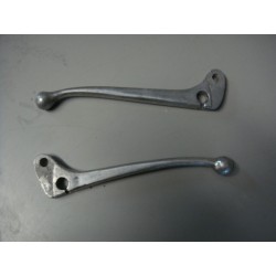 Pareja de manetas usadas